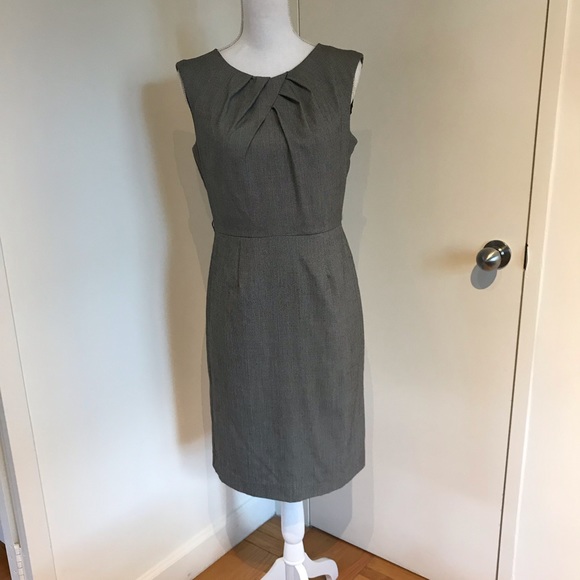 Sandra Darren beautiful fitted dress size 8 - Picture 1 of 5